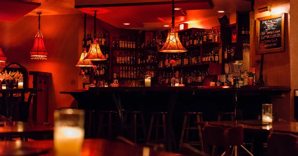 20 Mejores Lugares de Vida Nocturna en Seattle, WA